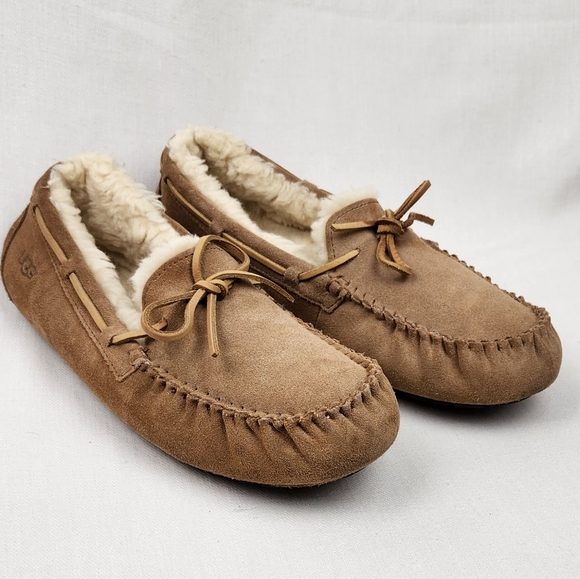 UGG Other - Ugg Australia Olsen Leather Slippers